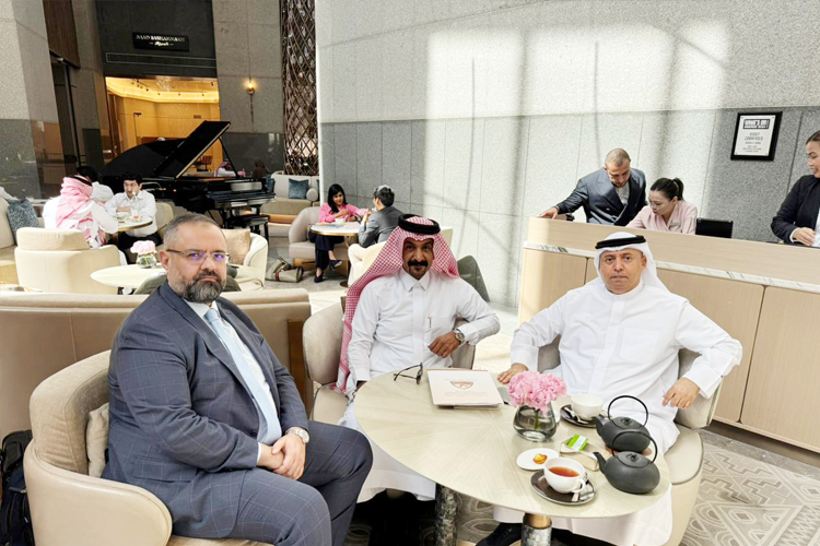 جمعية نجران التعاونية لإنتاج الدواجن تبحث سبل التعاون مع الهيئة العربية للاستثمار والإنماء الزراعي